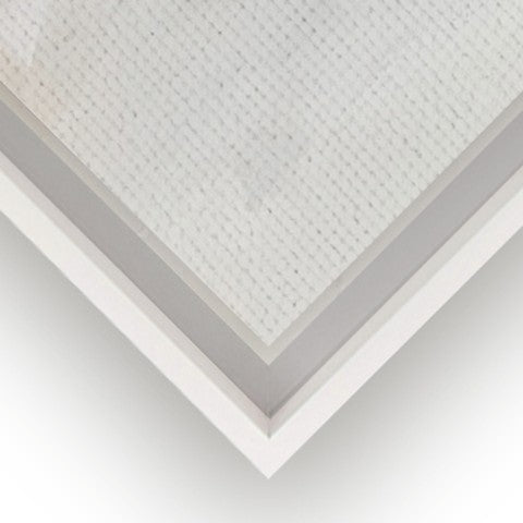 White Formelle frame