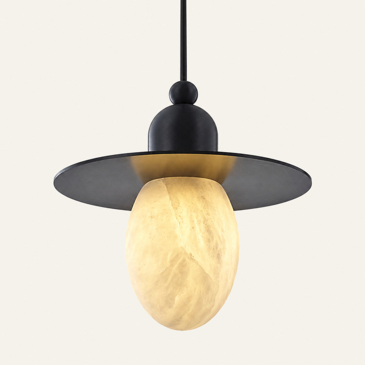 The Falda alabaster pendant light in black