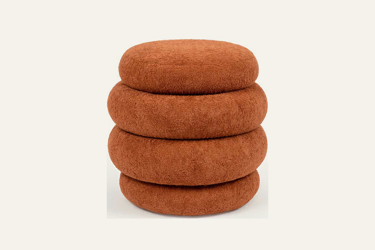The Cisternino Pouffe in terracotta
