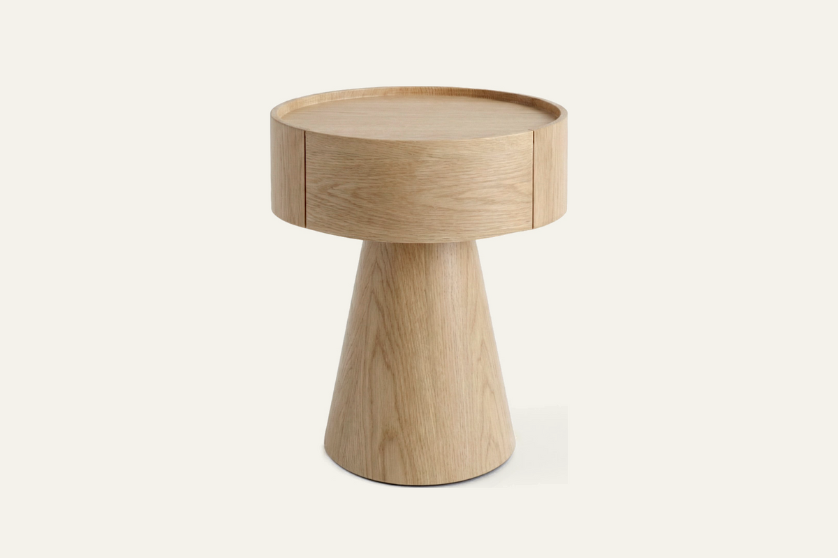 The Lenno Bedside Table in oak
