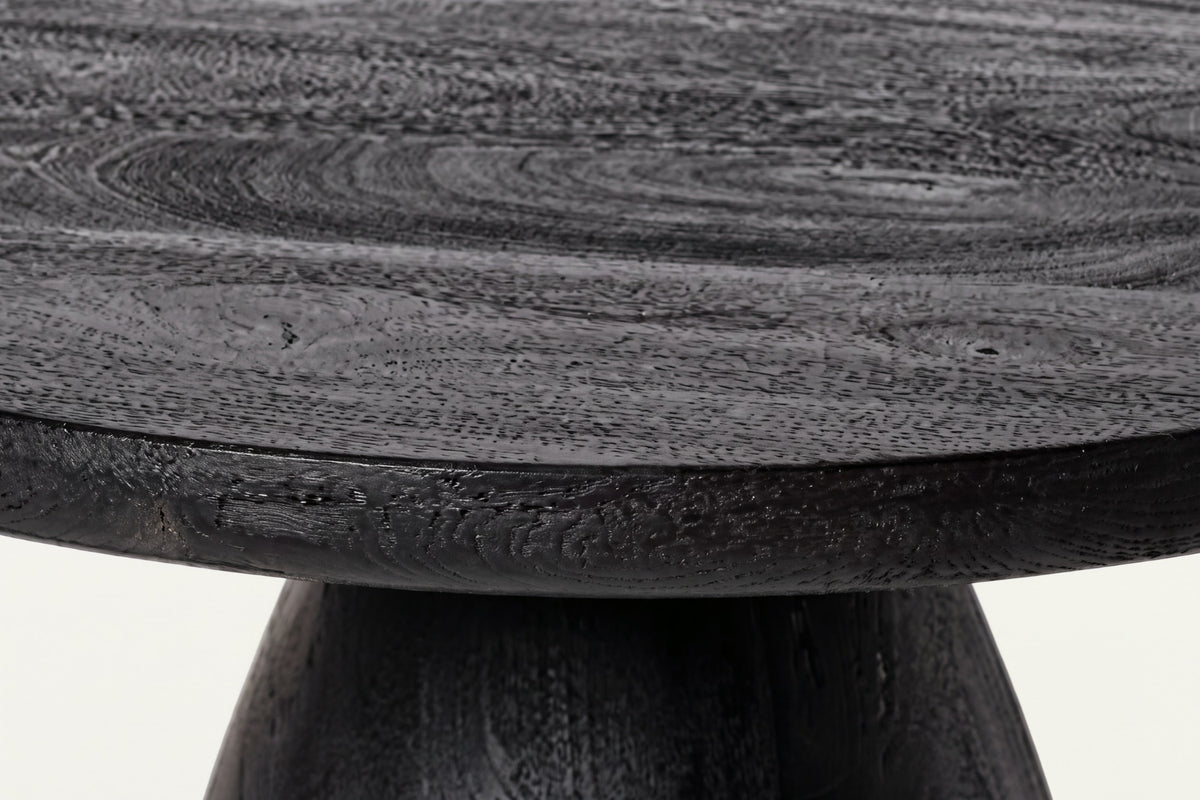 The Manarola Coffee Table Set, close-up of the black mango wood grain