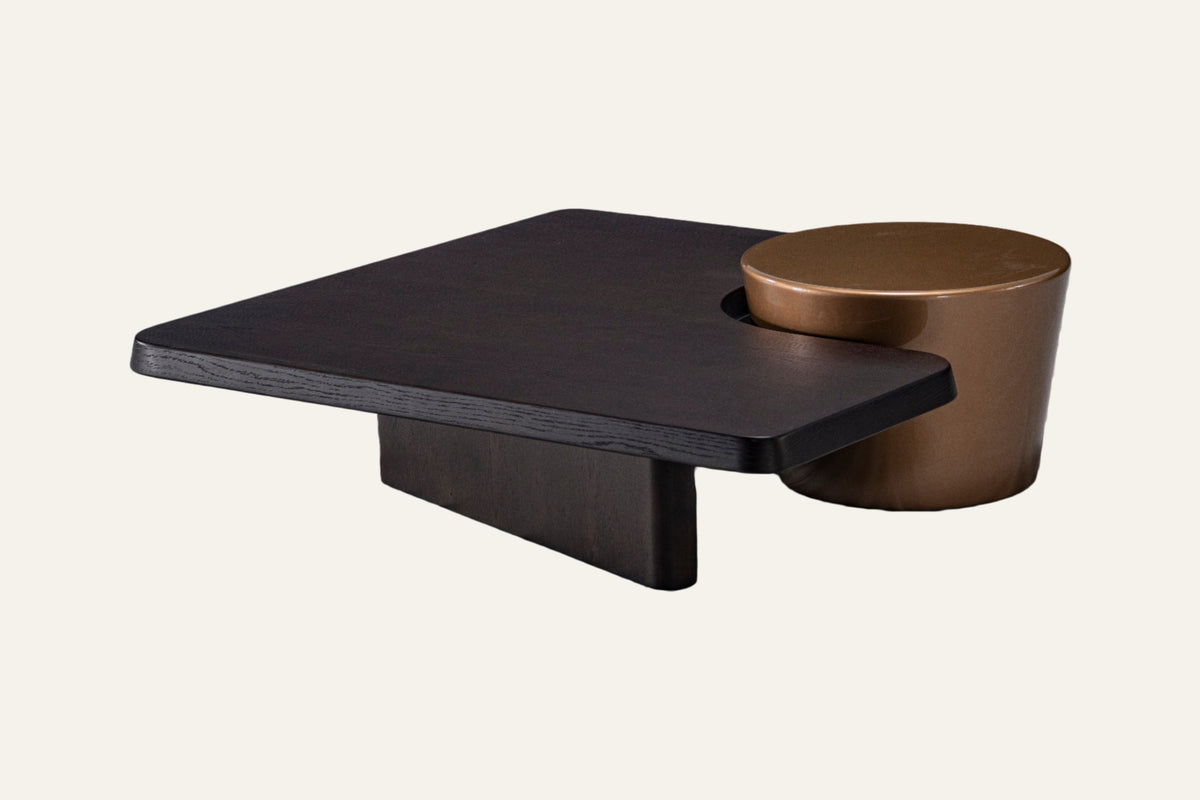 The Melfi Coffee Table Set, studio view