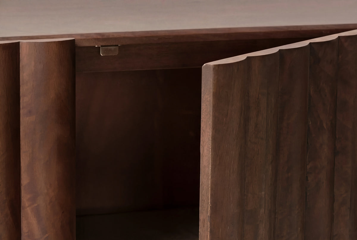 The Noli Fluted TV Unit, close-up of the finish