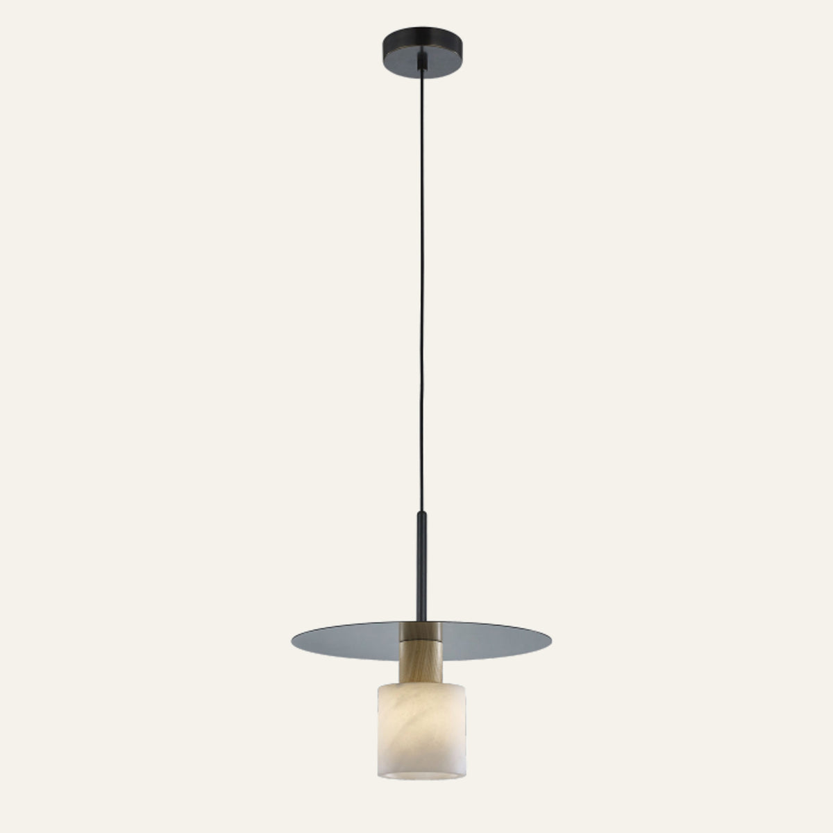 The Ombra alabaster pendant light with a Ø20cm metal disc